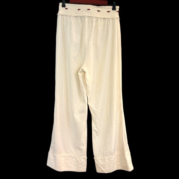 Free People Intimately Sweet Roses
Lounge Set NWOT - Picture 8 of 10